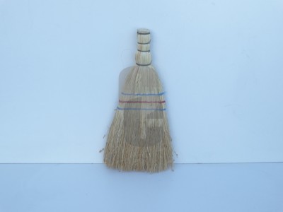 Метла малка                                                                                                                                                                                                                                                                                                 